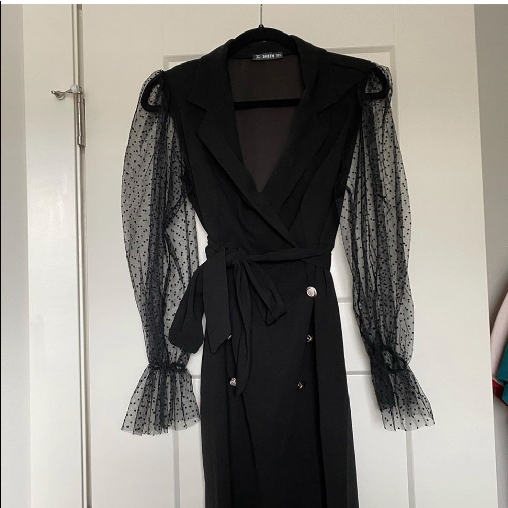 Shein midi dress with puff sleeves - Picture 7 of 7